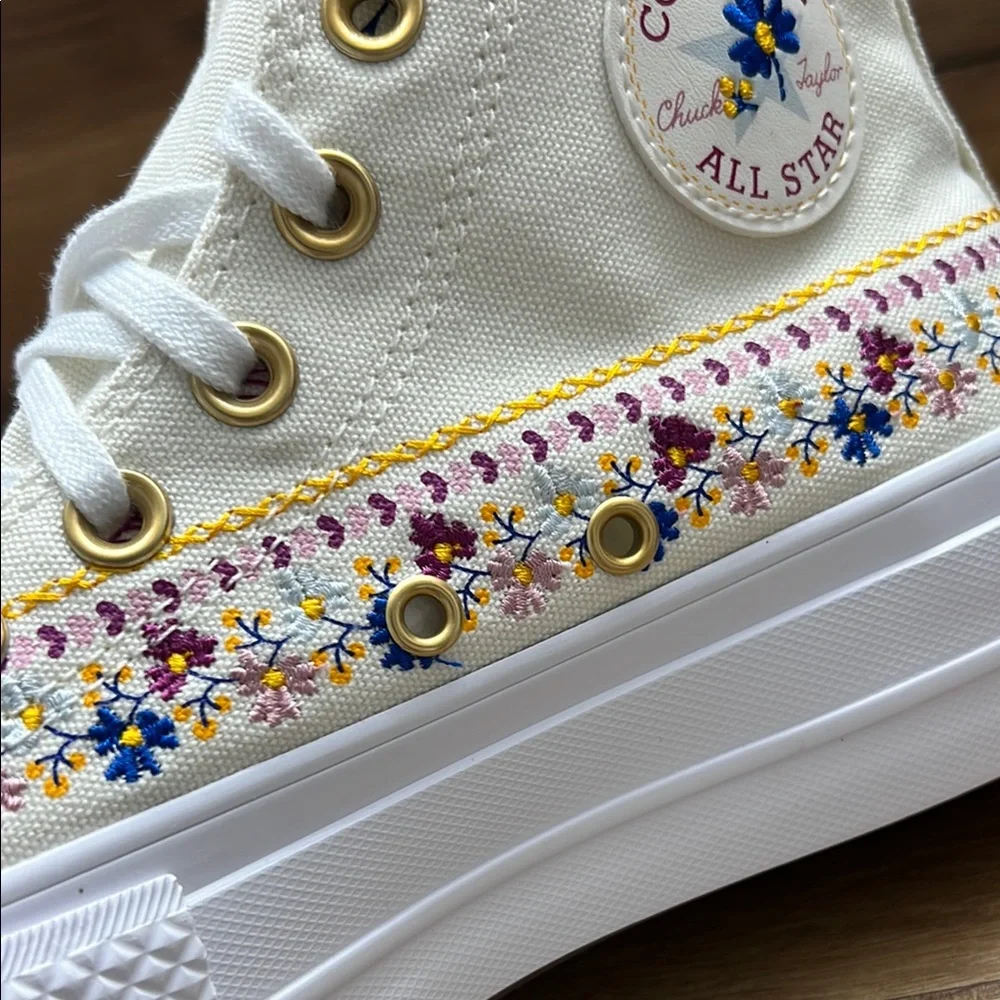 Converse White Pink Floral platform High-Top Sneakers